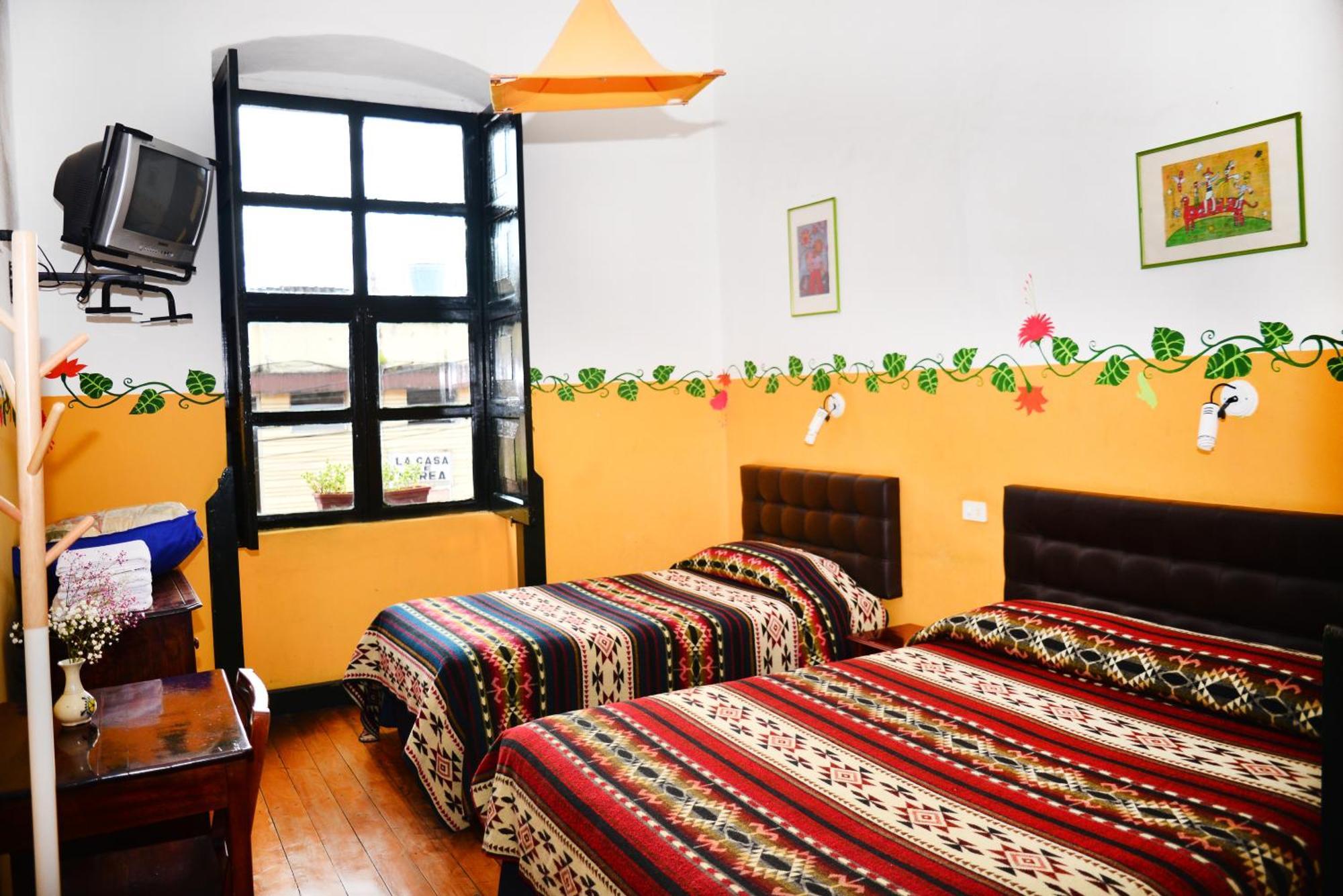 Hostal Riviera Sucre Otavalo Camera foto